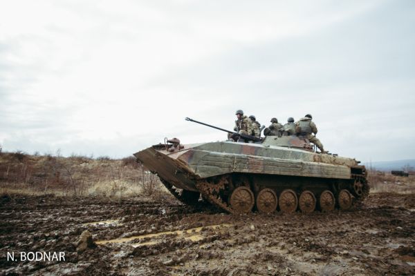 128-я бригада на учениях в условиях, максимально приближенных к боевым.